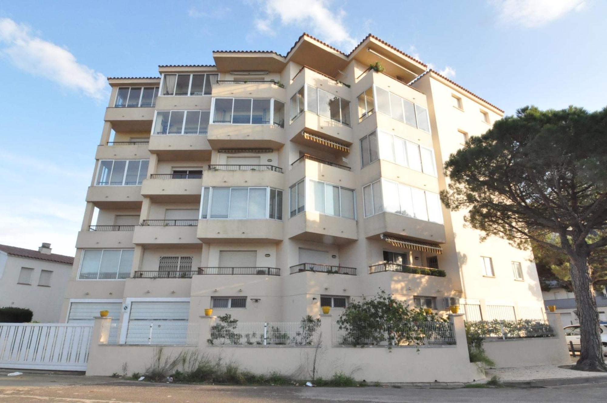 Rnet - Estrella De Mar Santa Margarita Roses Apartment Exterior photo